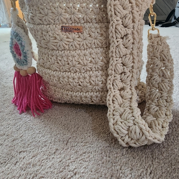 Crossbody bag - Picture 7 of 9